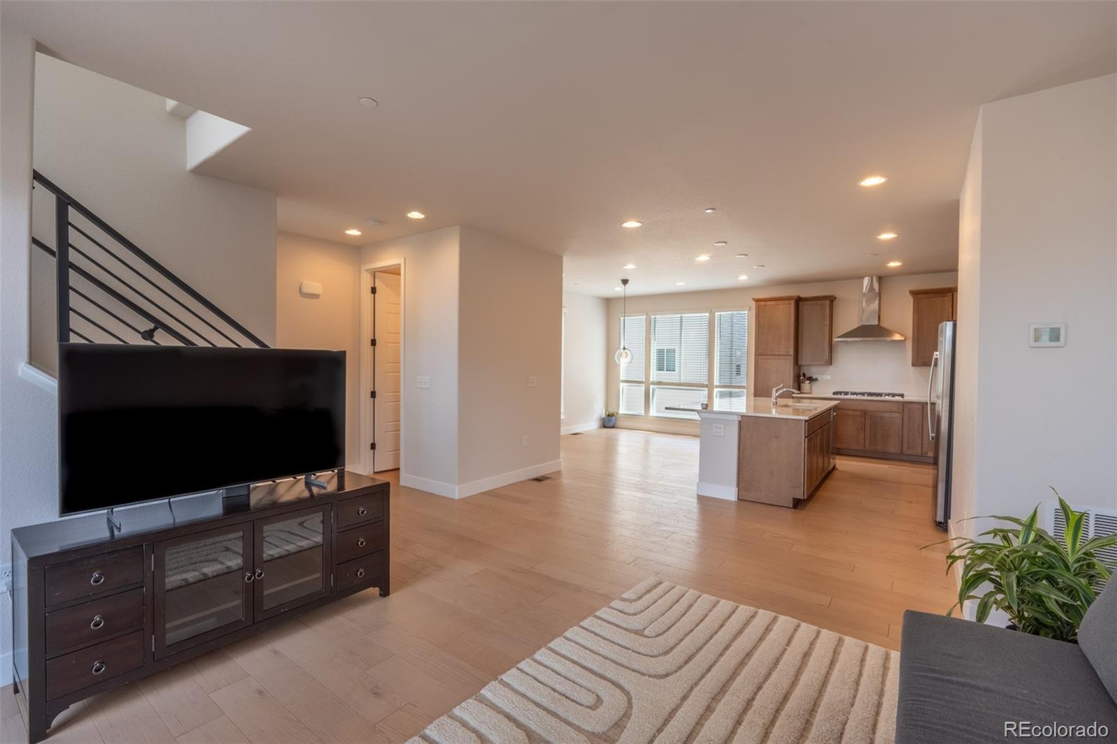 5013 S Queen Court Littleton CO 80127