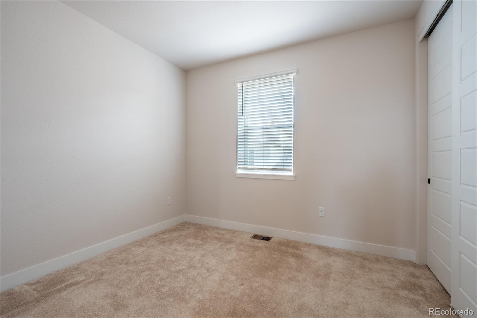 5013 S Queen Court Littleton CO 80127