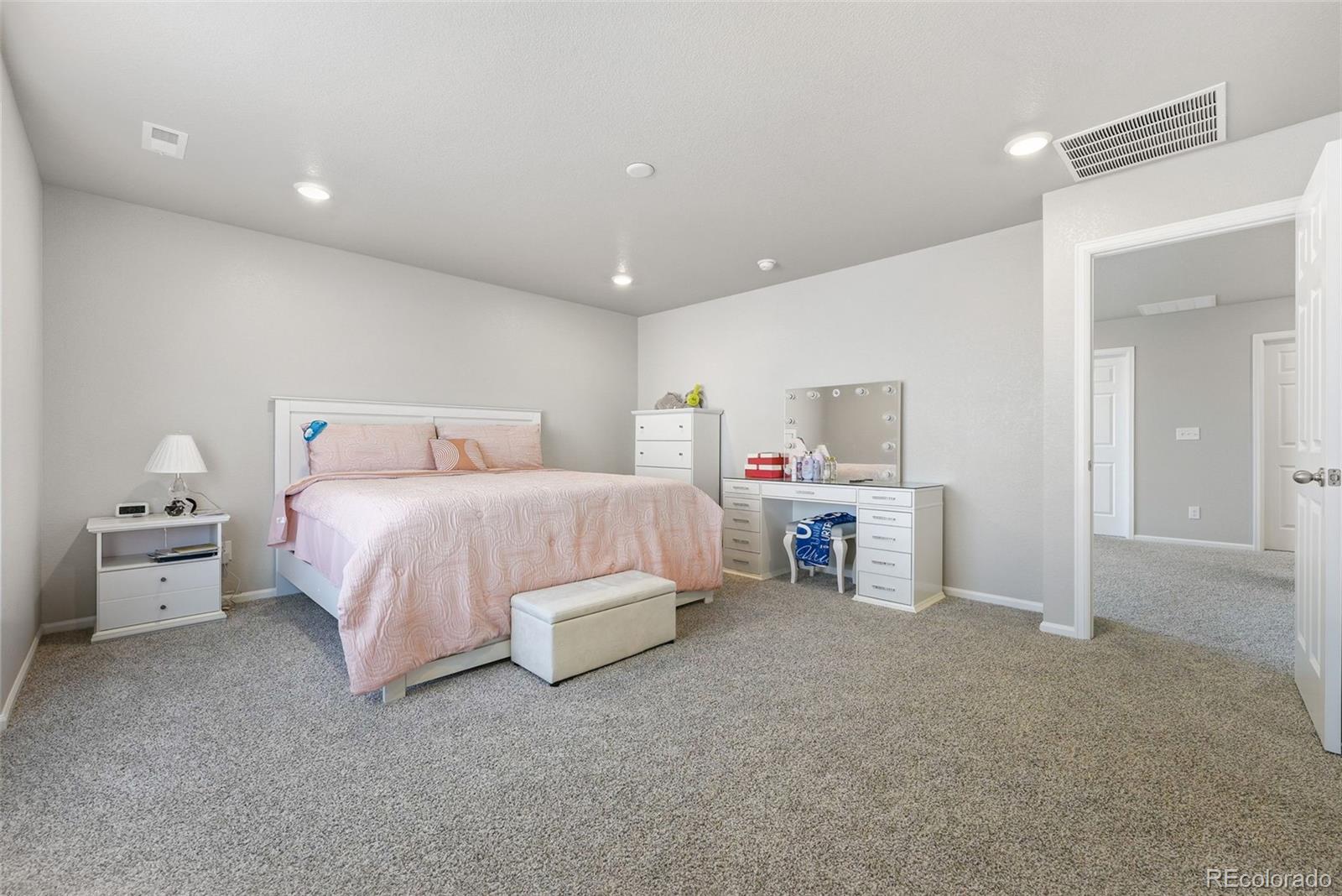 9160 Pitkin Street Commerce City CO 80022