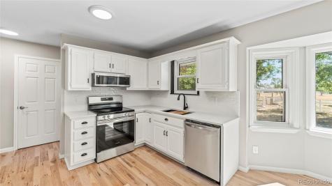 14570 Zuni Street Broomfield CO 80023
