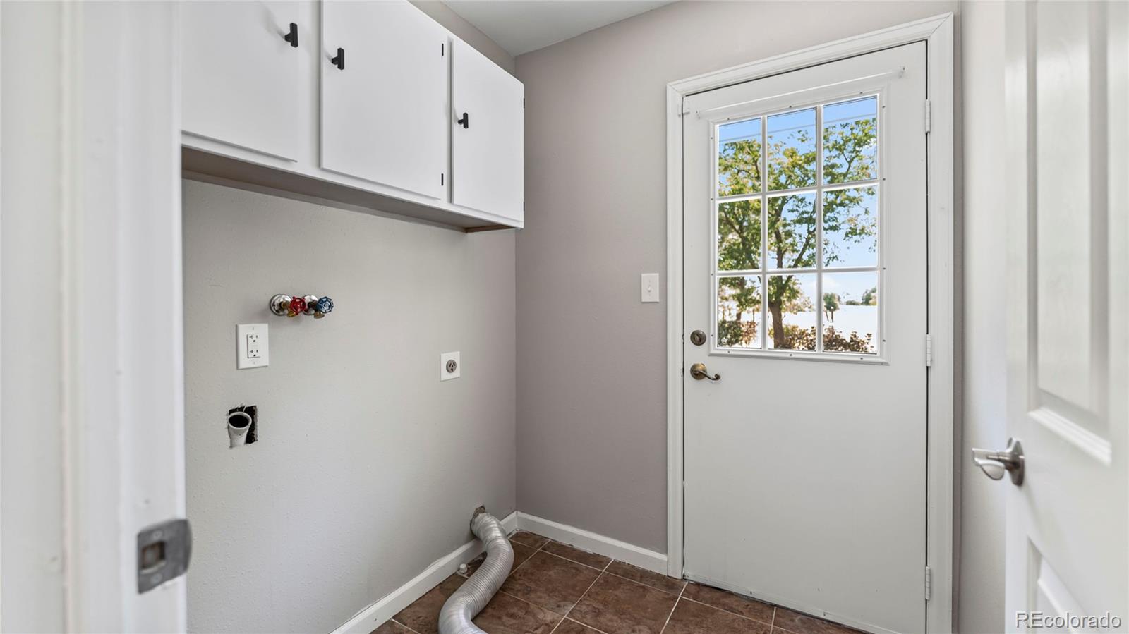 14570 Zuni Street Broomfield CO 80023