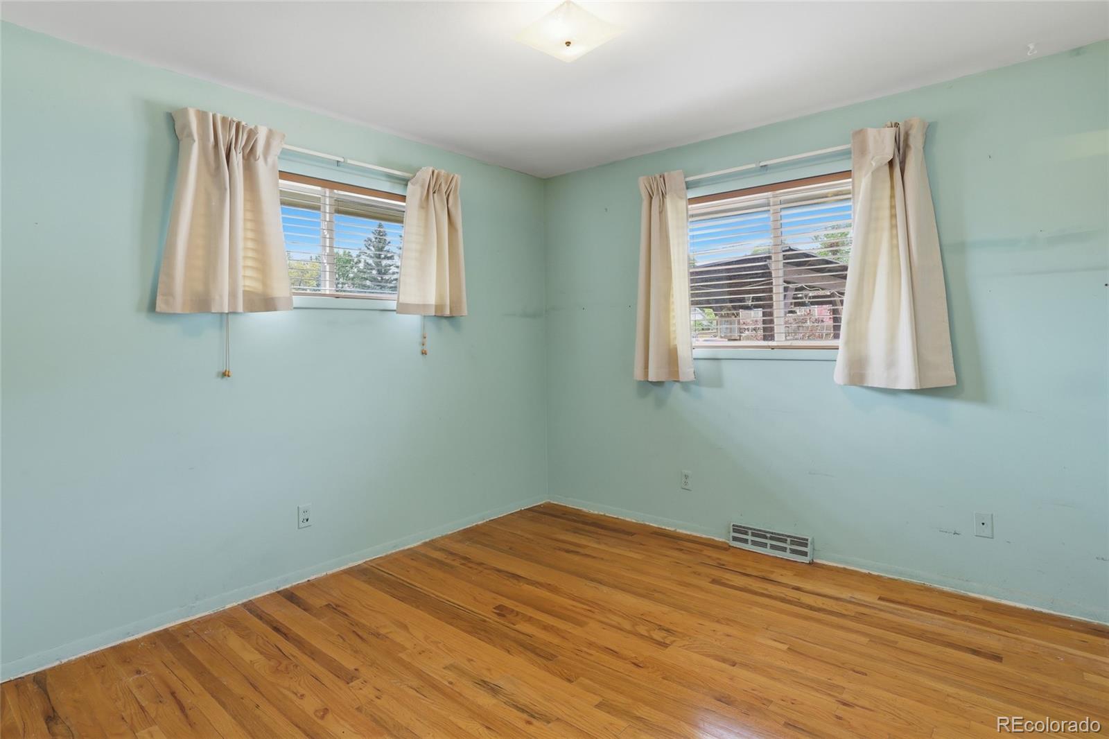 4769 S Lowell Boulevard Littleton CO 80123