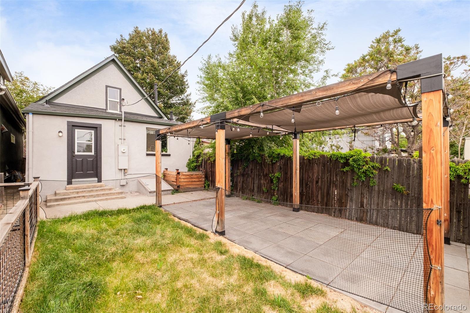 3810 Navajo Street Denver CO 80211