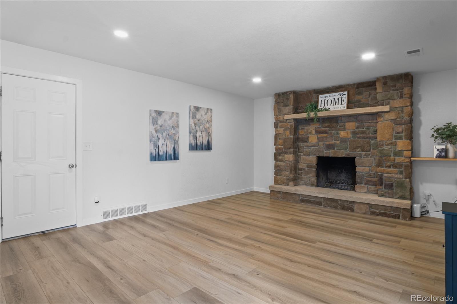 7439 S Teller Street Littleton CO 80128
