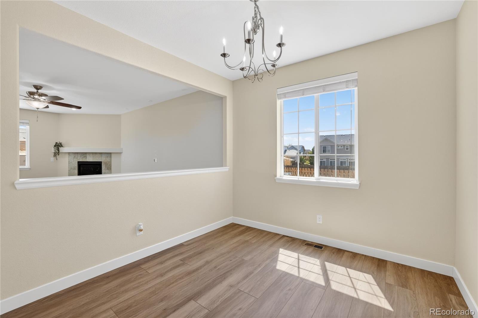 22 N Newcastle Court Aurora CO 80018