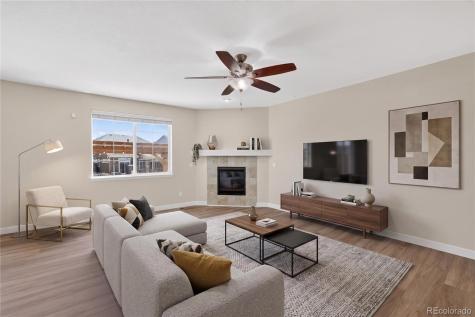 22 N Newcastle Court Aurora CO 80018