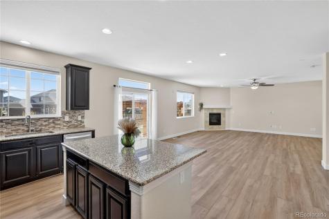 22 N Newcastle Court Aurora CO 80018