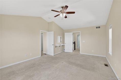 22 N Newcastle Court Aurora CO 80018