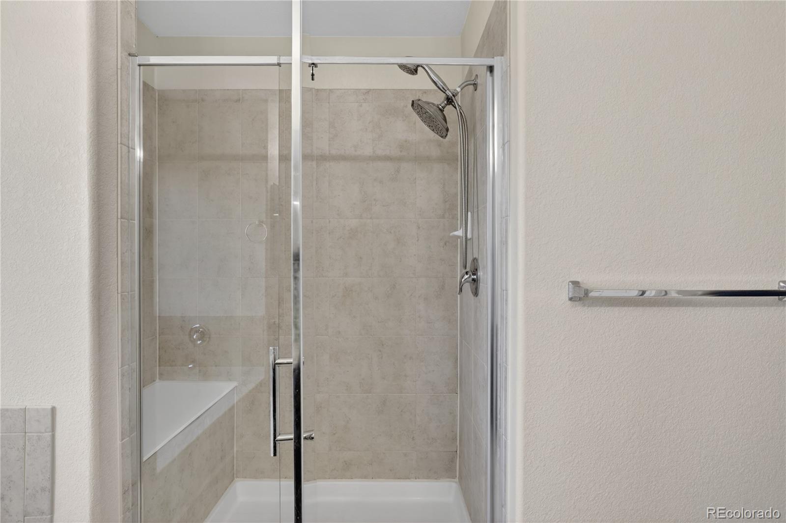 22 N Newcastle Court Aurora CO 80018