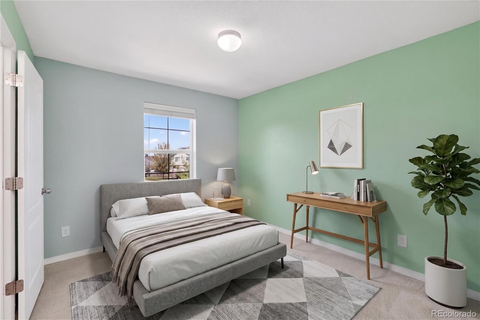 22 N Newcastle Court Aurora CO 80018