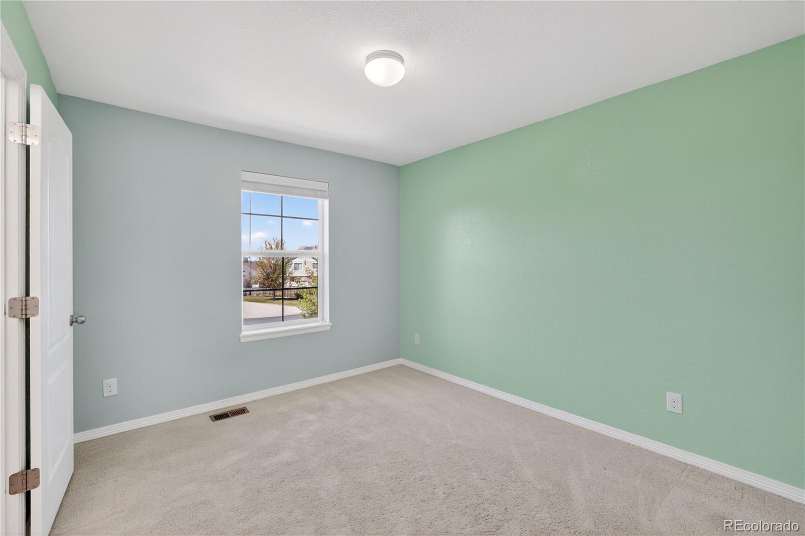 22 N Newcastle Court Aurora CO 80018
