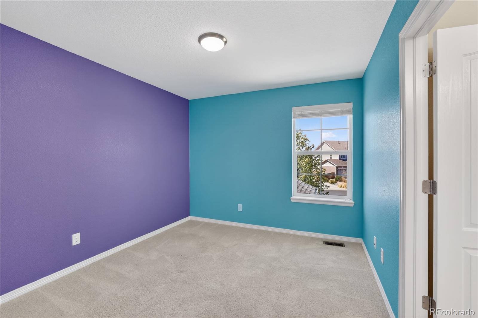 22 N Newcastle Court Aurora CO 80018