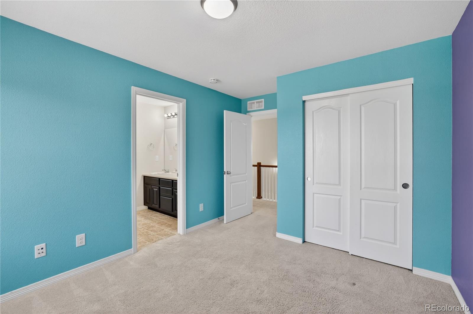 22 N Newcastle Court Aurora CO 80018
