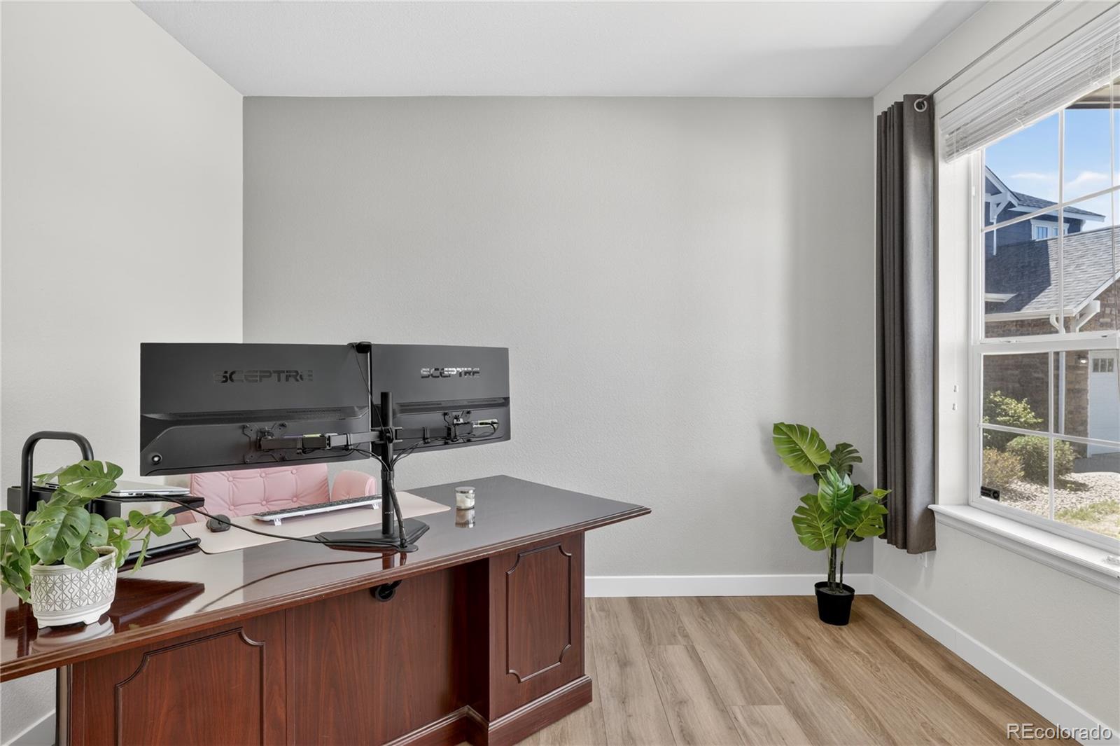 22 N Newcastle Court Aurora CO 80018