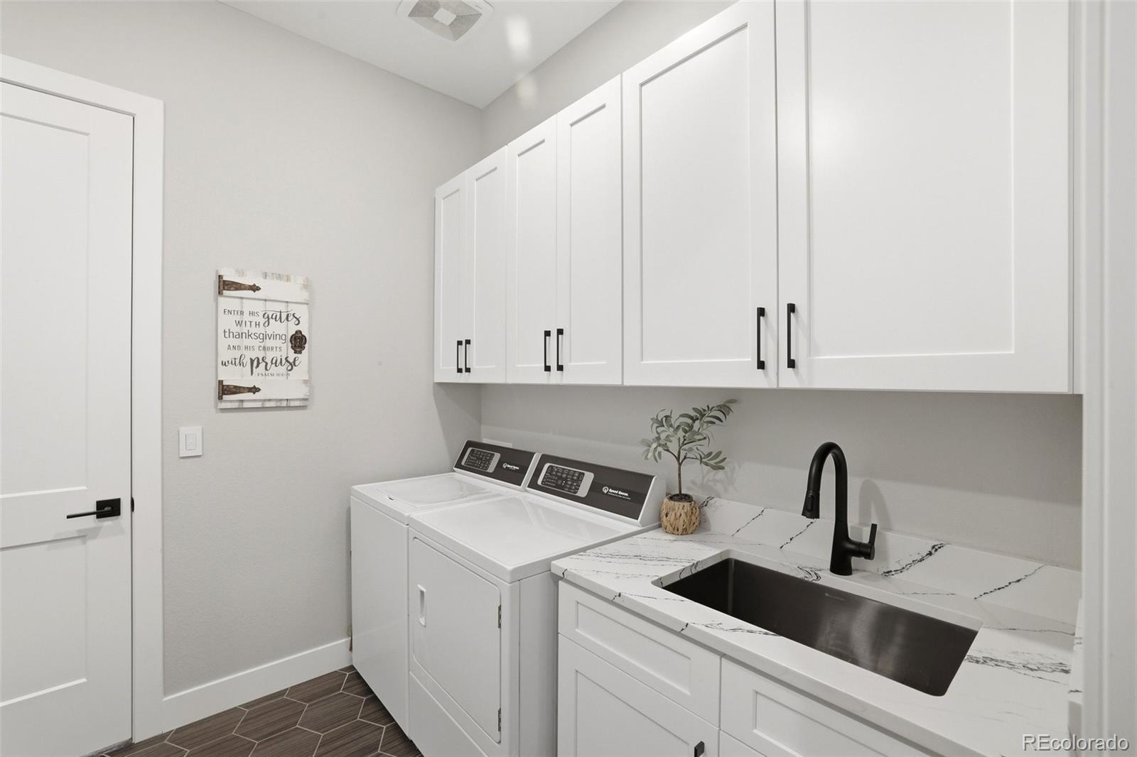 577 Scrubjay Circle Castle Rock CO 80104
