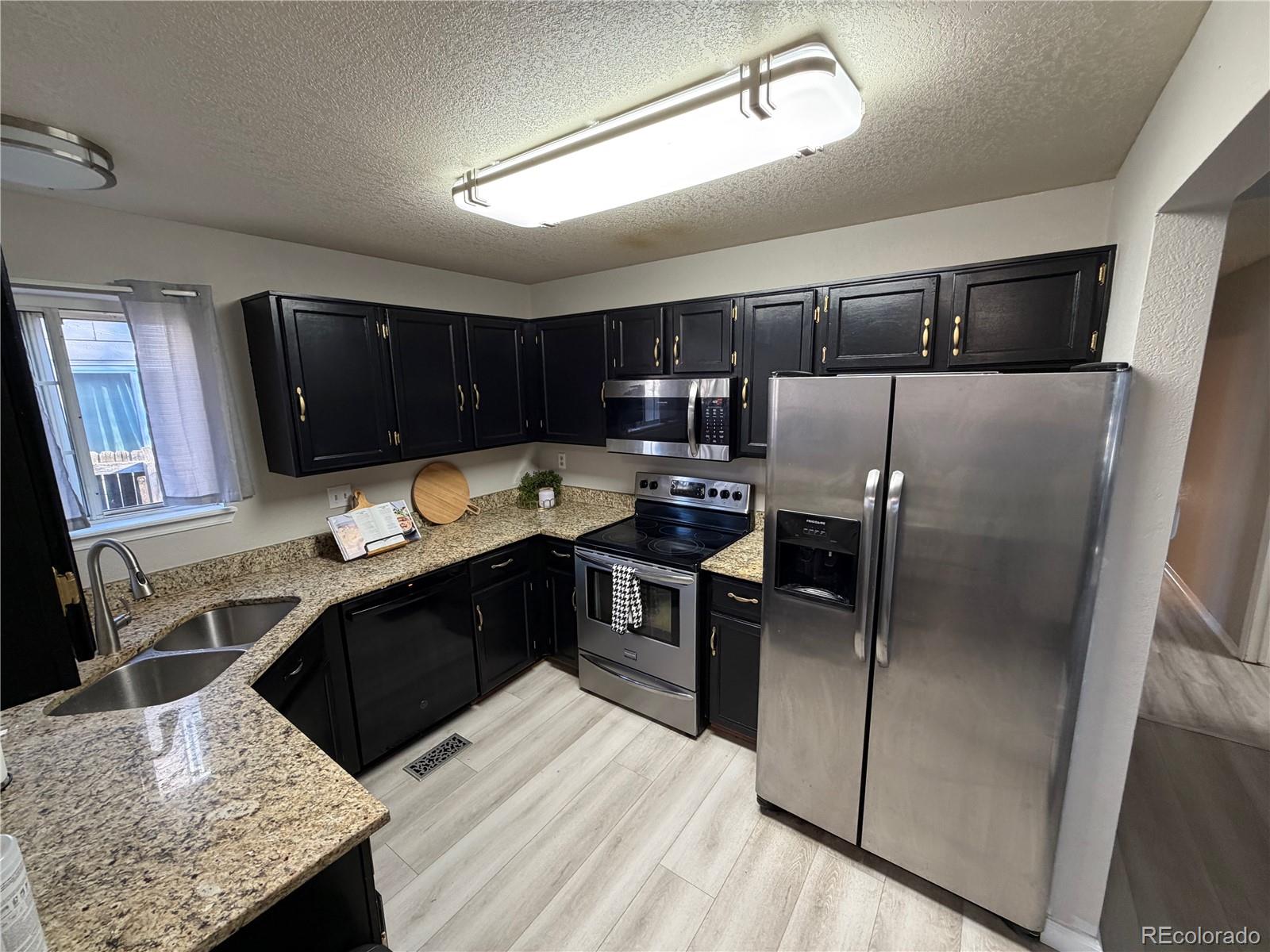 3667 S Flanders Aurora CO 80013
