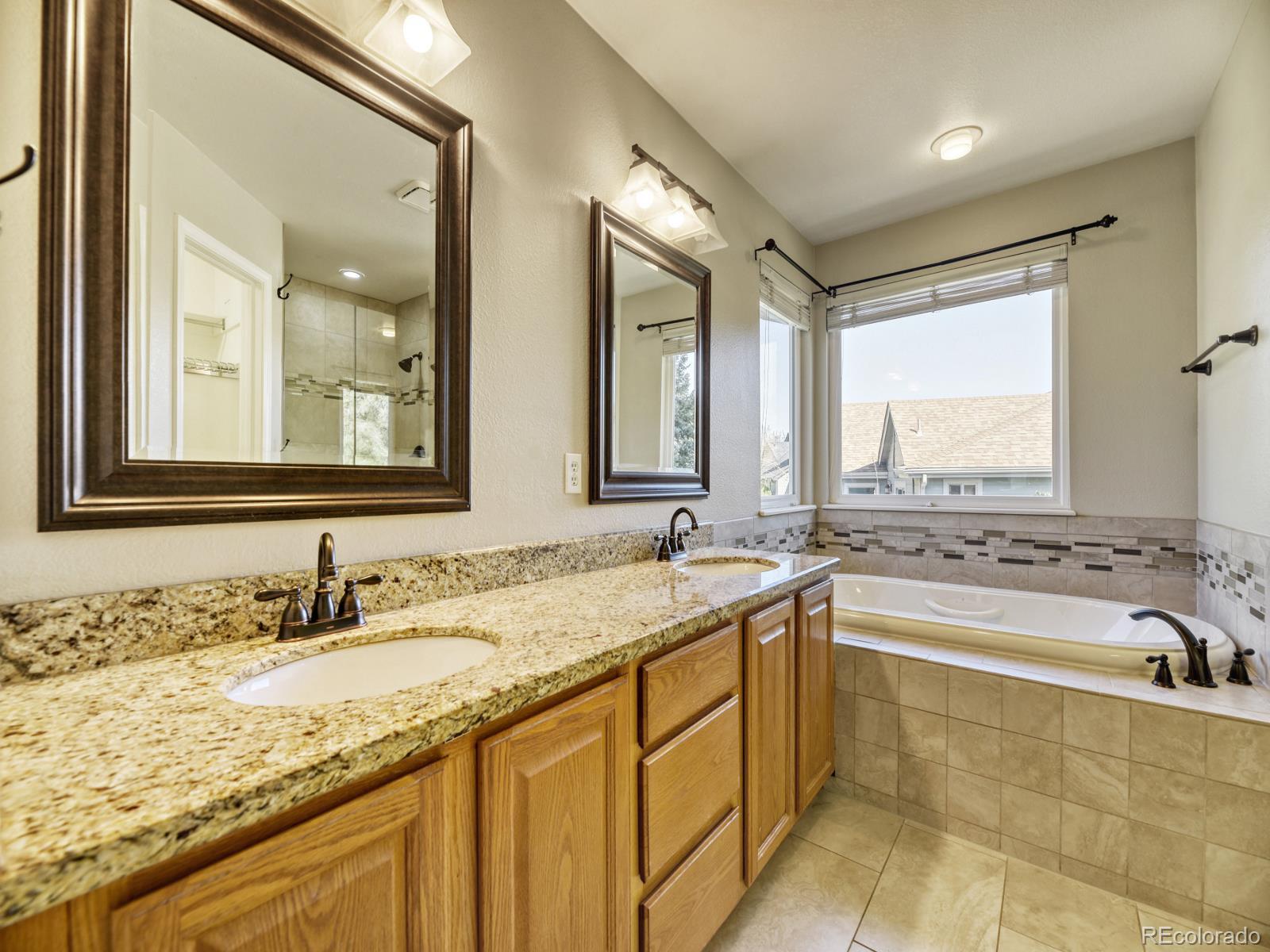 8037 S Yukon Way Littleton CO 80128