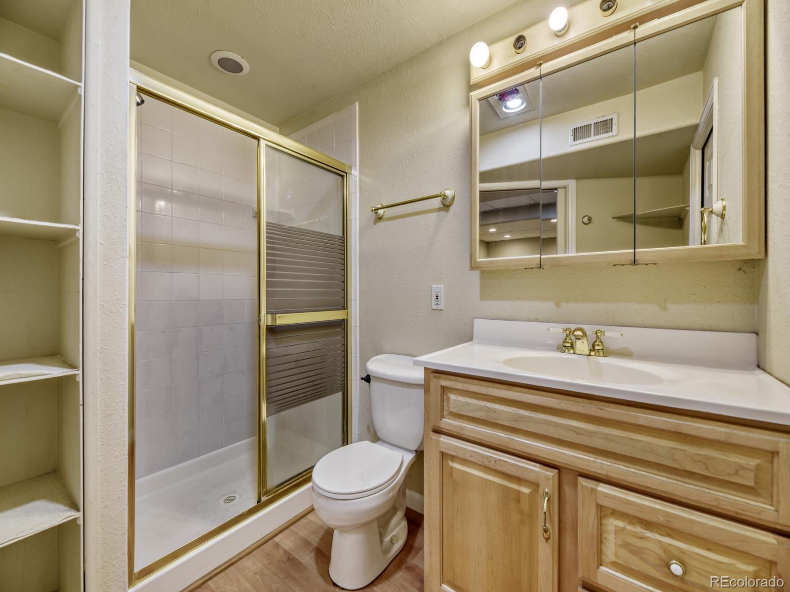 8037 S Yukon Way Littleton CO 80128