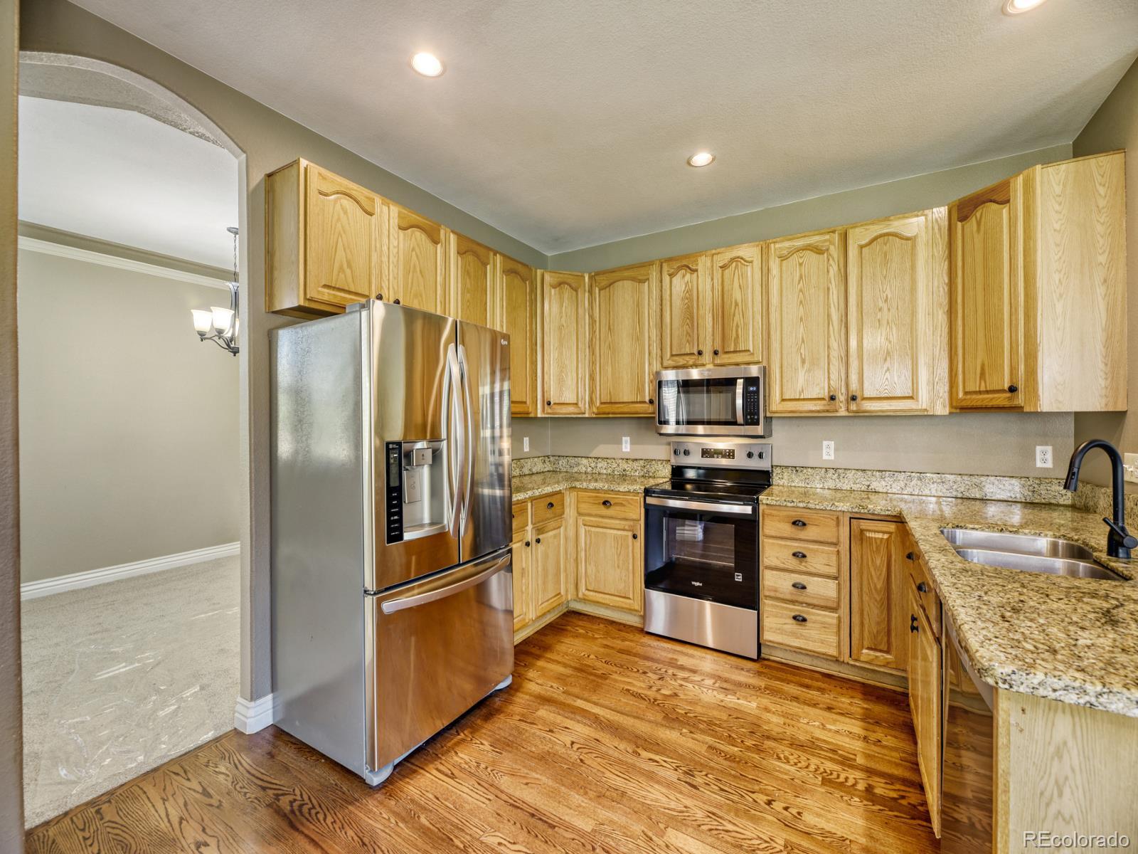 8037 S Yukon Way Littleton CO 80128