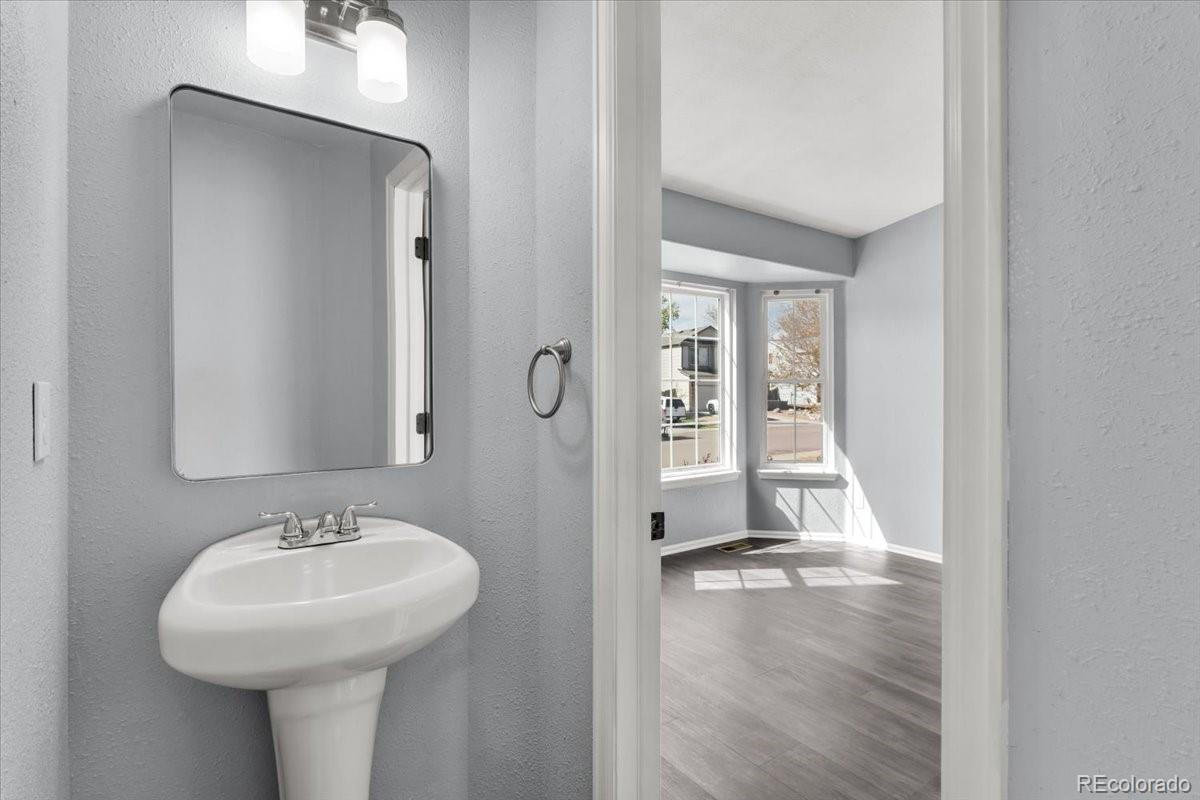 4527 E Andover Avenue Castle Rock CO 80104