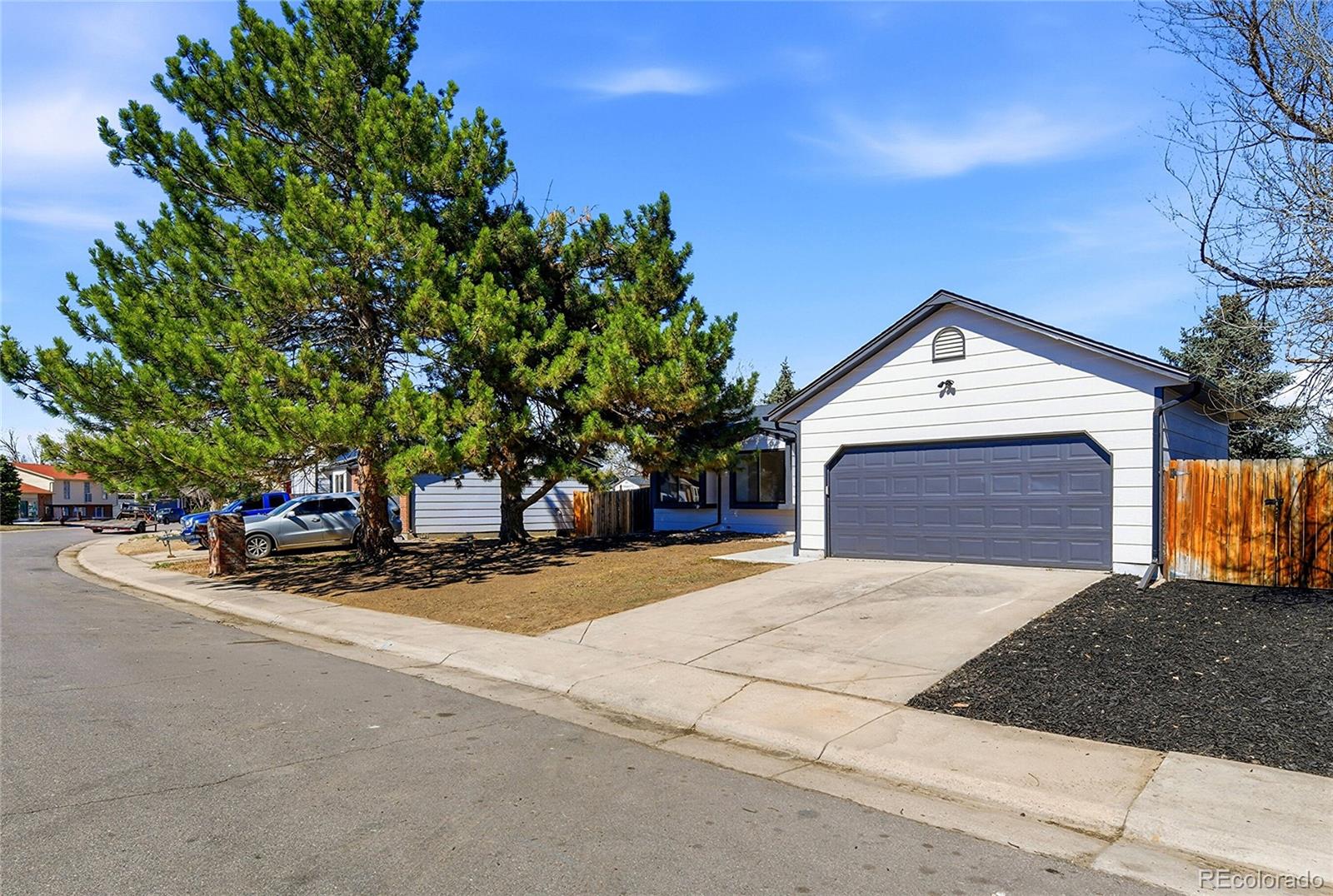 4482 Fairplay Way Denver CO 80239