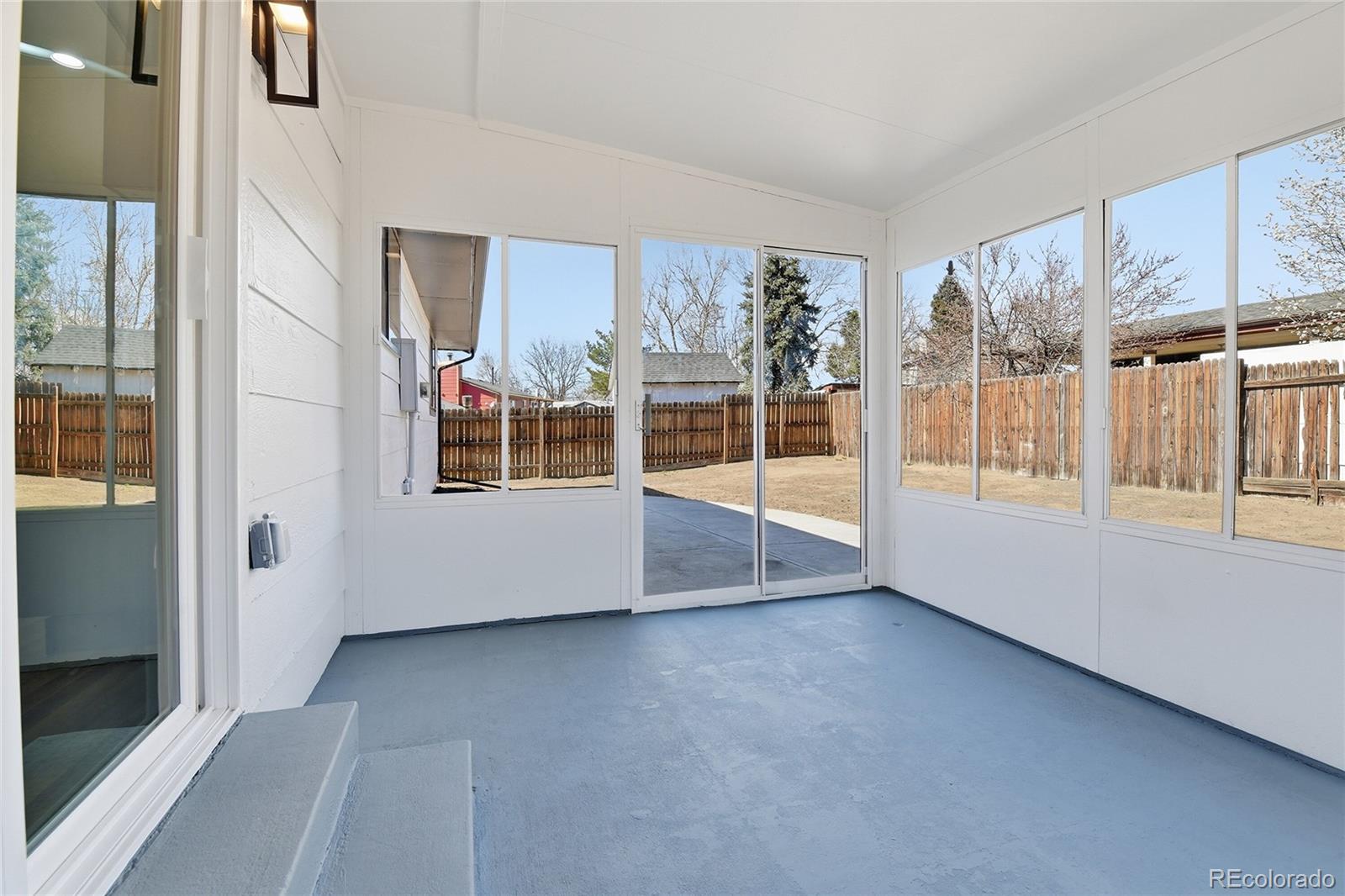 4482 Fairplay Way Denver CO 80239