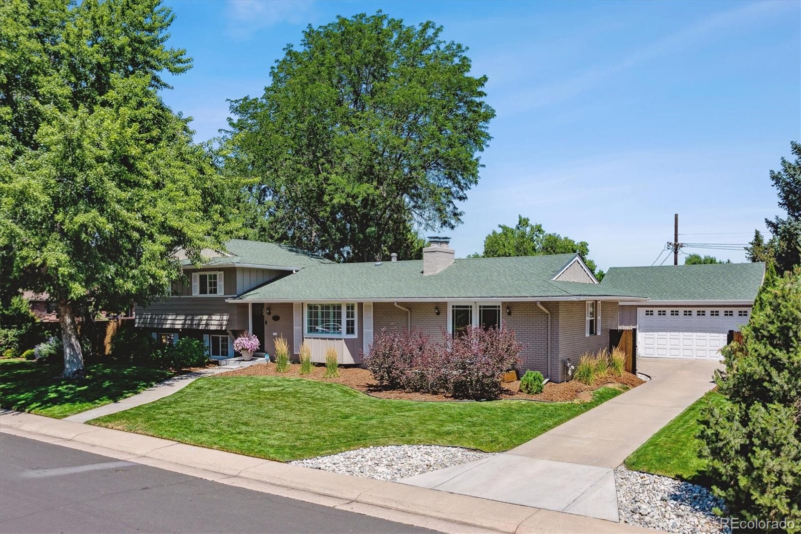 Denver CO, 2705 E Bates Avenue