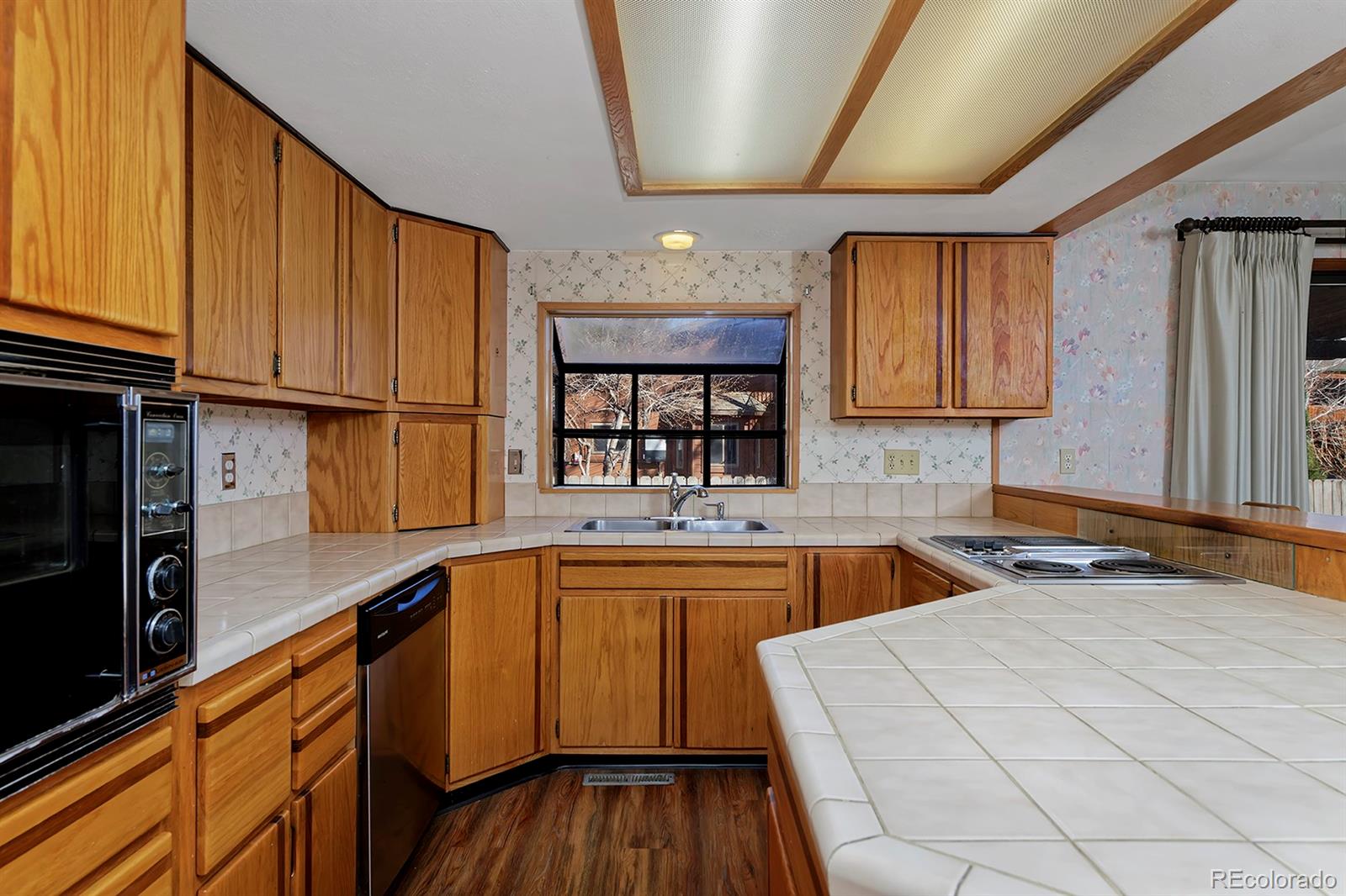 570 W Ash Street Louisville CO 80027