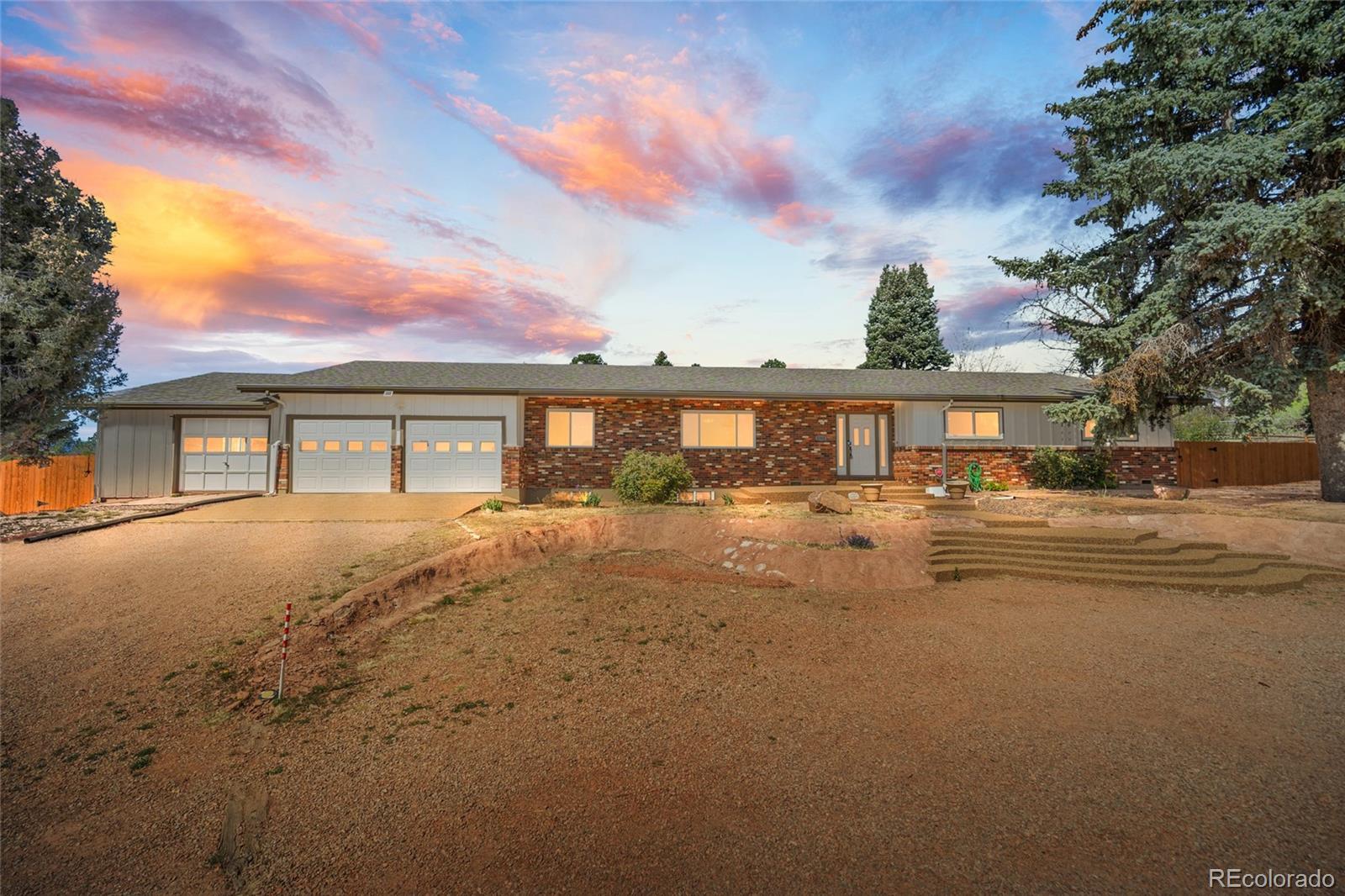 2304 Lazy R Lane Colorado Springs CO 80915