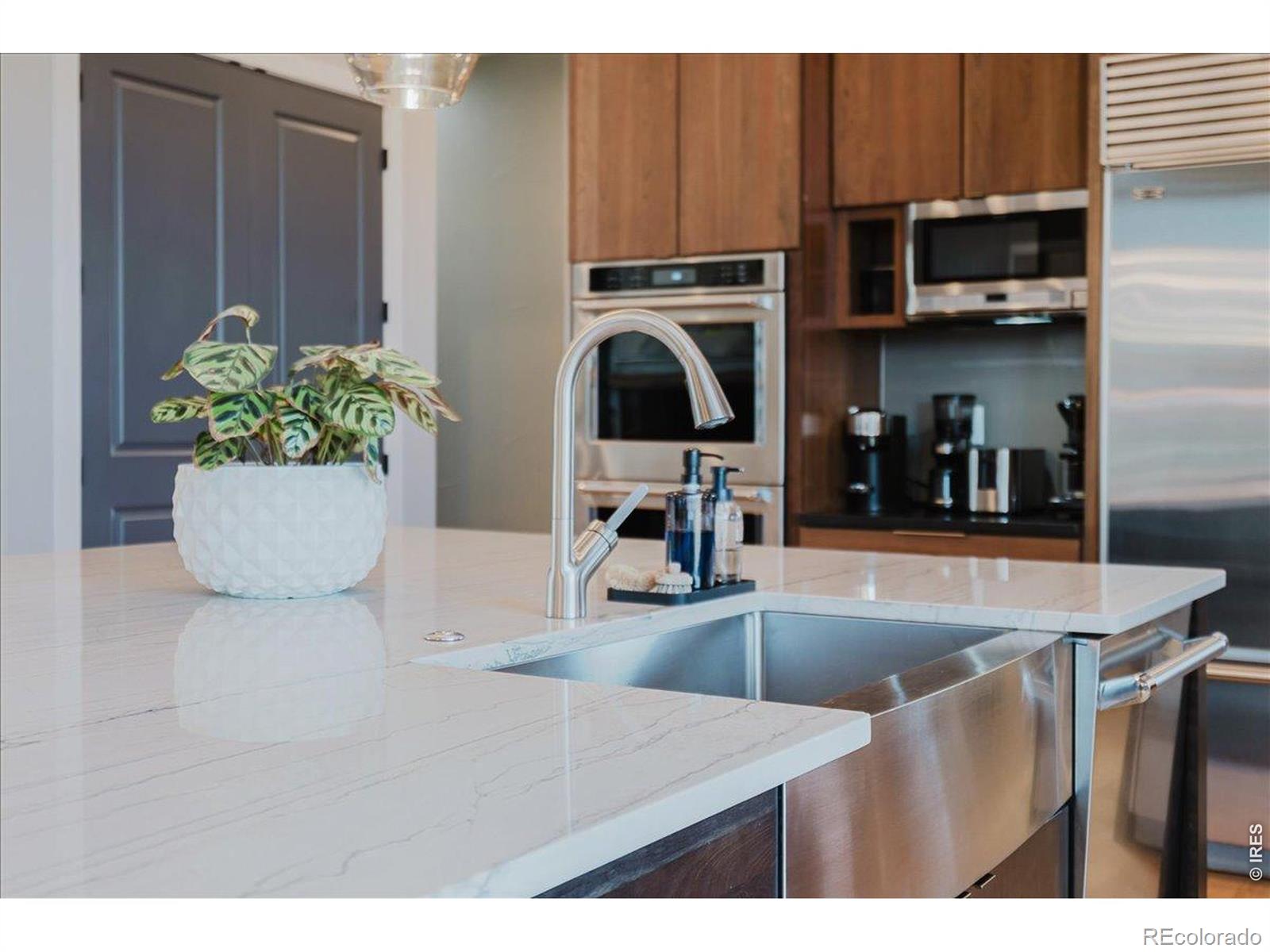 8568 Foxhaven Court Niwot CO 80503