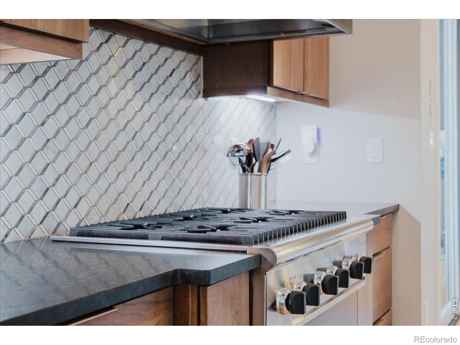 8568 Foxhaven Court Niwot CO 80503