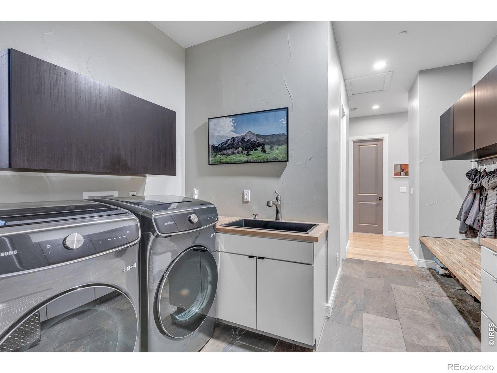 8568 Foxhaven Court Niwot CO 80503