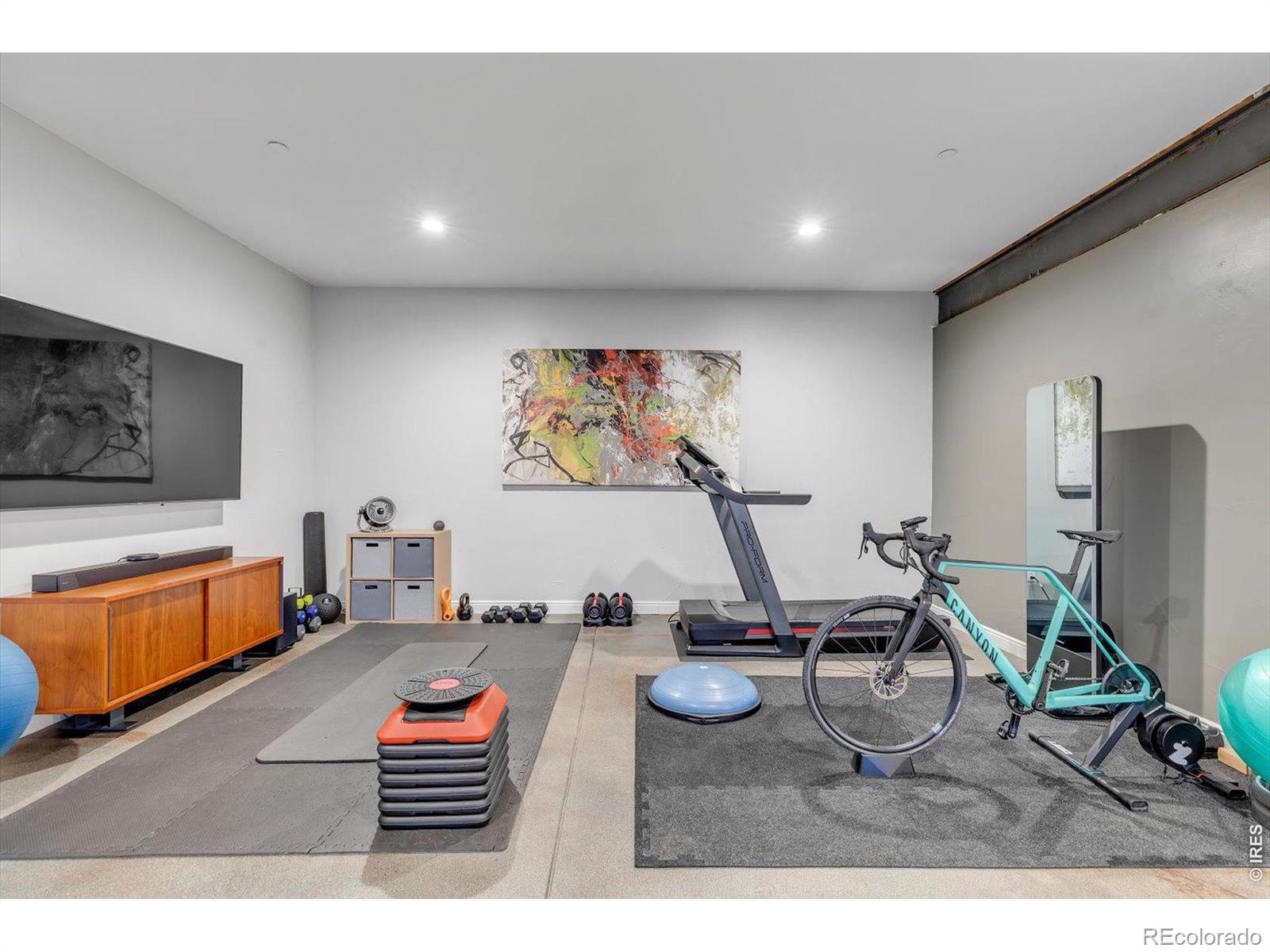 8568 Foxhaven Court Niwot CO 80503