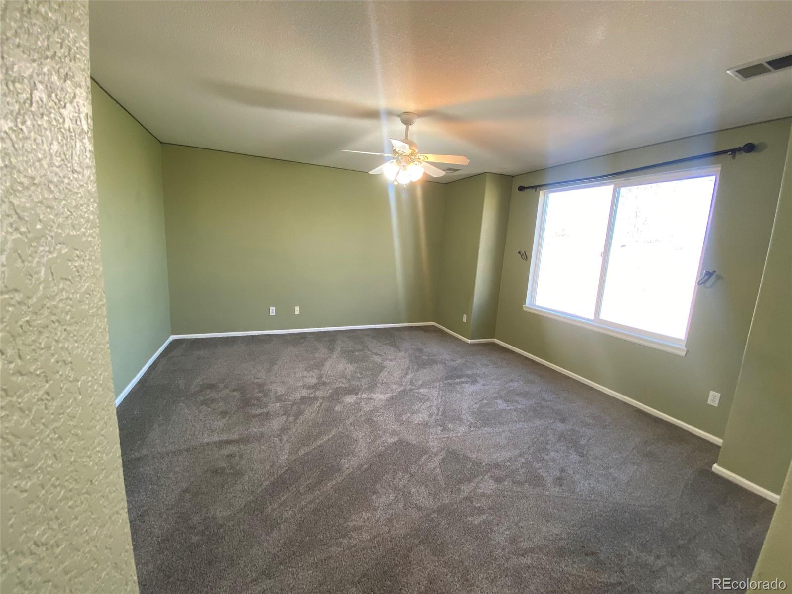 407 Ivory Circle Aurora CO 80011