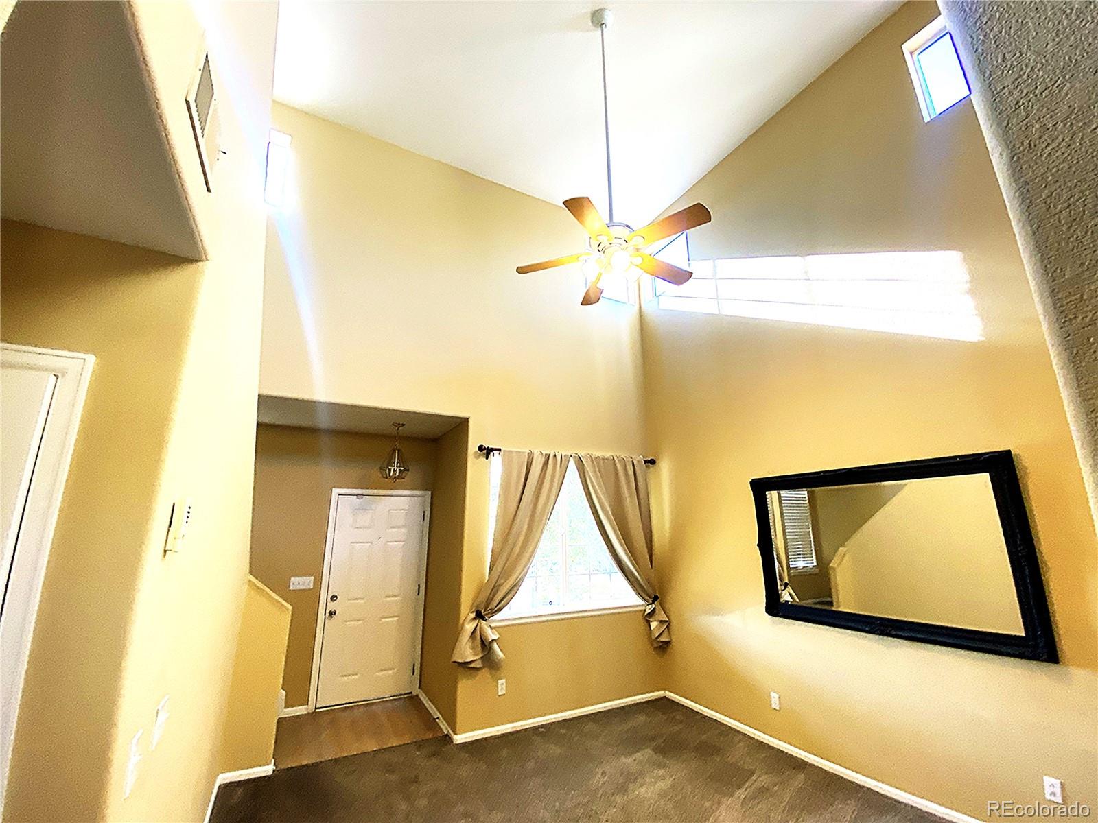 407 Ivory Circle Aurora CO 80011