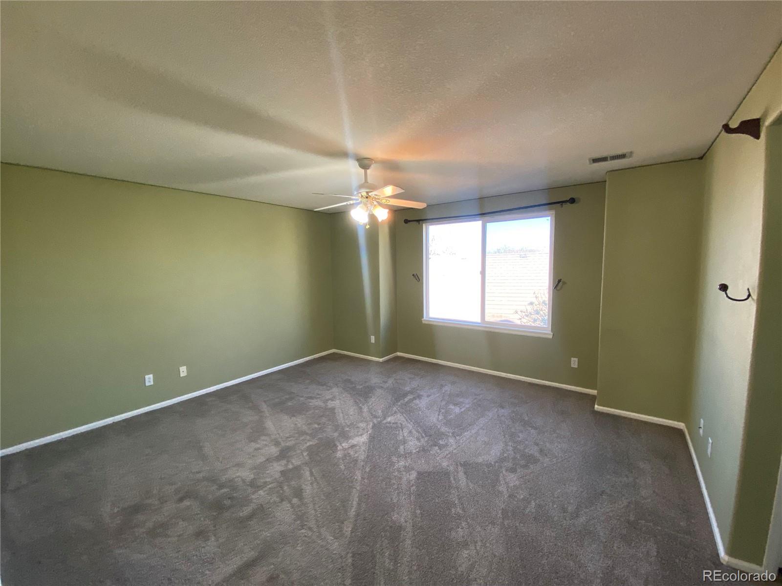 407 Ivory Circle Aurora CO 80011