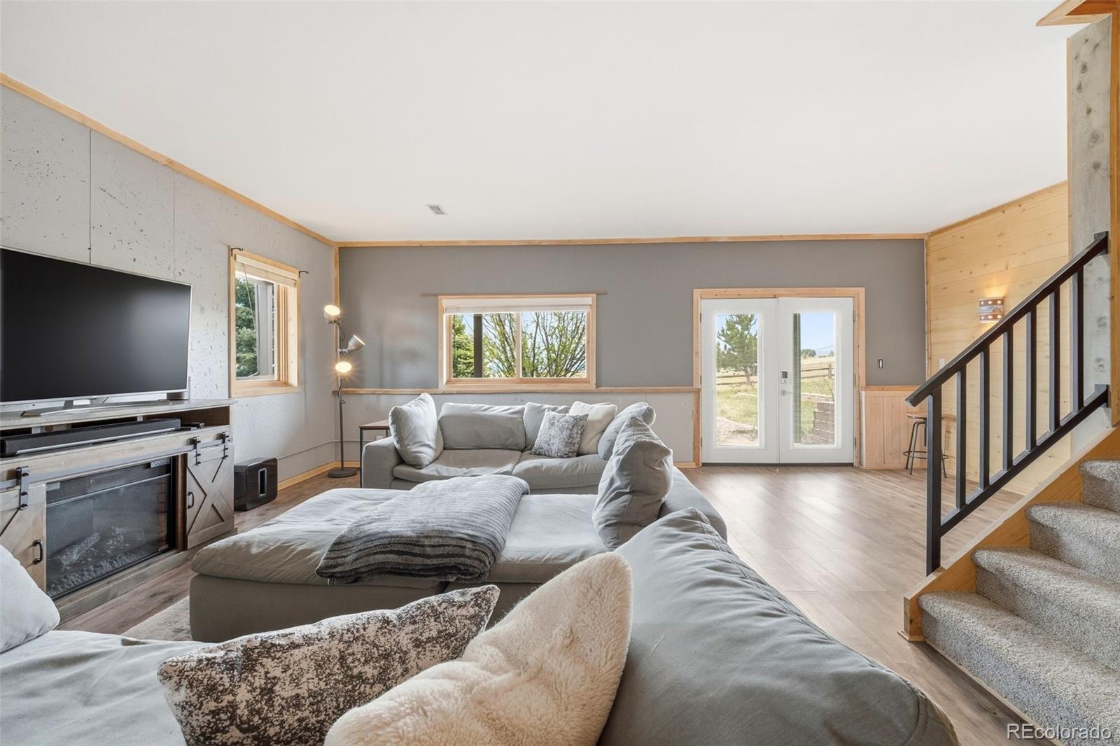 5315 Best Road Larkspur CO 80118