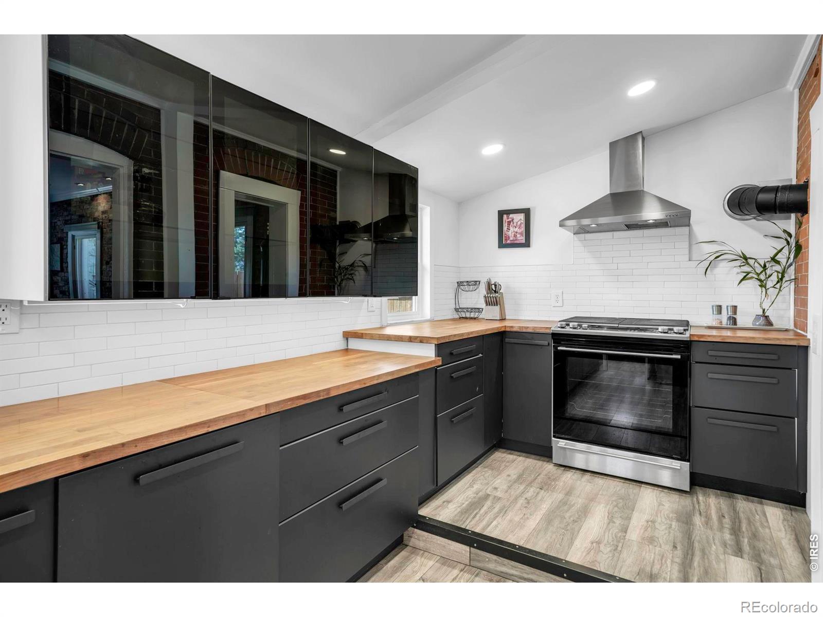 2153 W Grove Circle Boulder CO 80302
