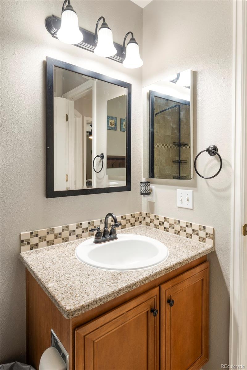 22298 E Lake Avenue Centennial CO 80015