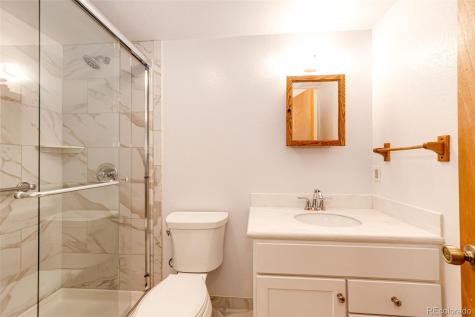 6360 S Jasmine Way Centennial CO 80111