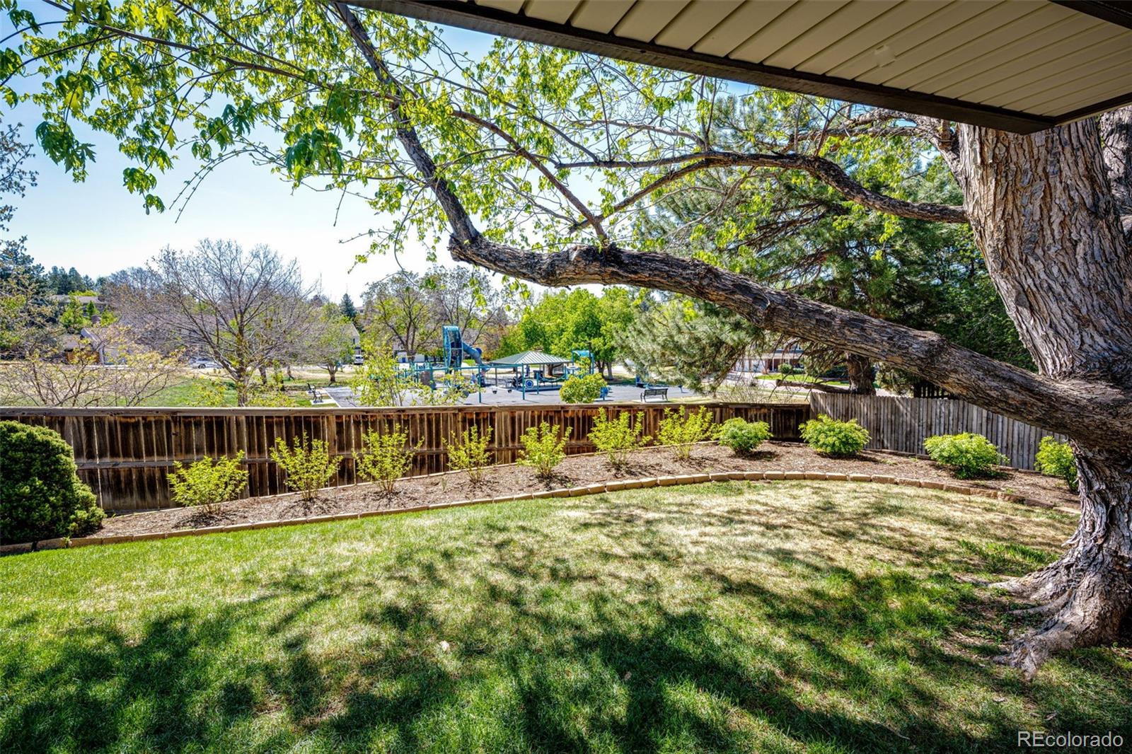 6360 S Jasmine Way Centennial CO 80111