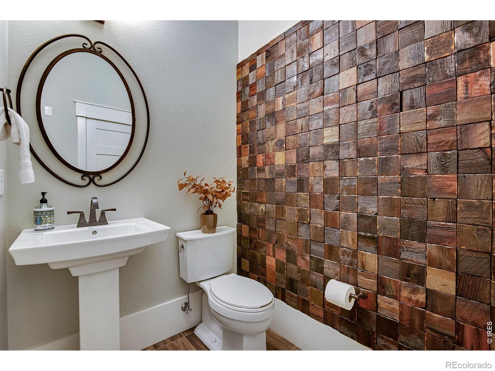 712 Centre Avenue Fort Collins CO 80526
