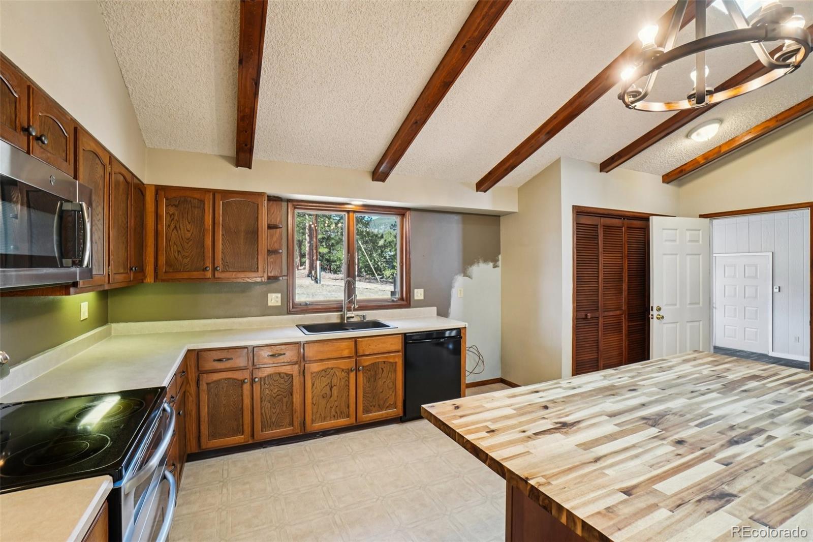 2175 Carriage Drive Estes Park CO 80517