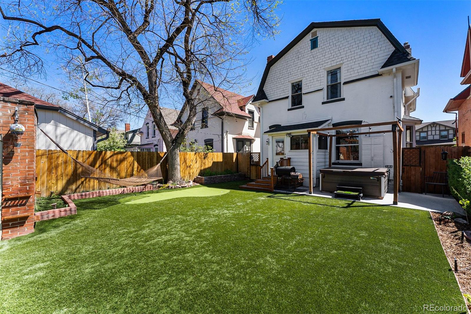 979 S Pennsylvania Street Denver CO 80209