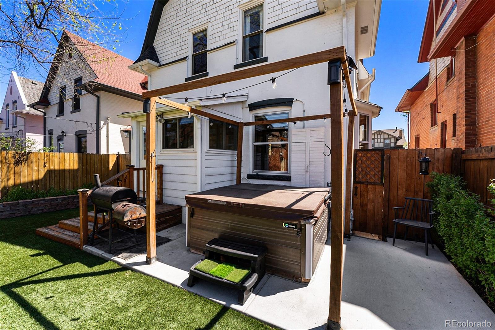 979 S Pennsylvania Street Denver CO 80209