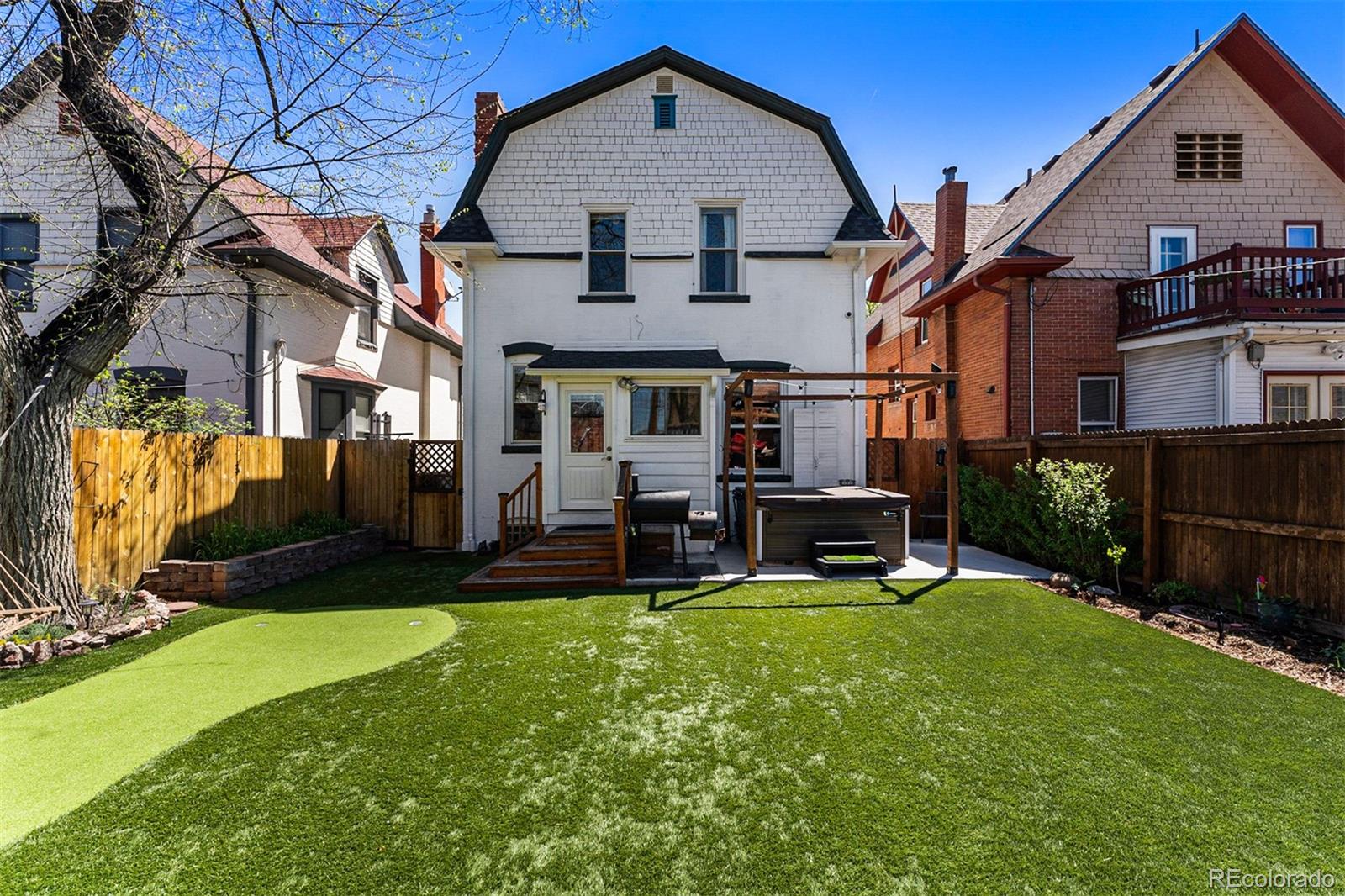 979 S Pennsylvania Street Denver CO 80209