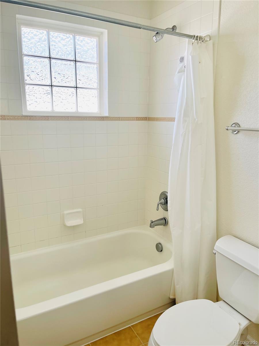 16866 E Peakview Avenue Aurora CO 80016