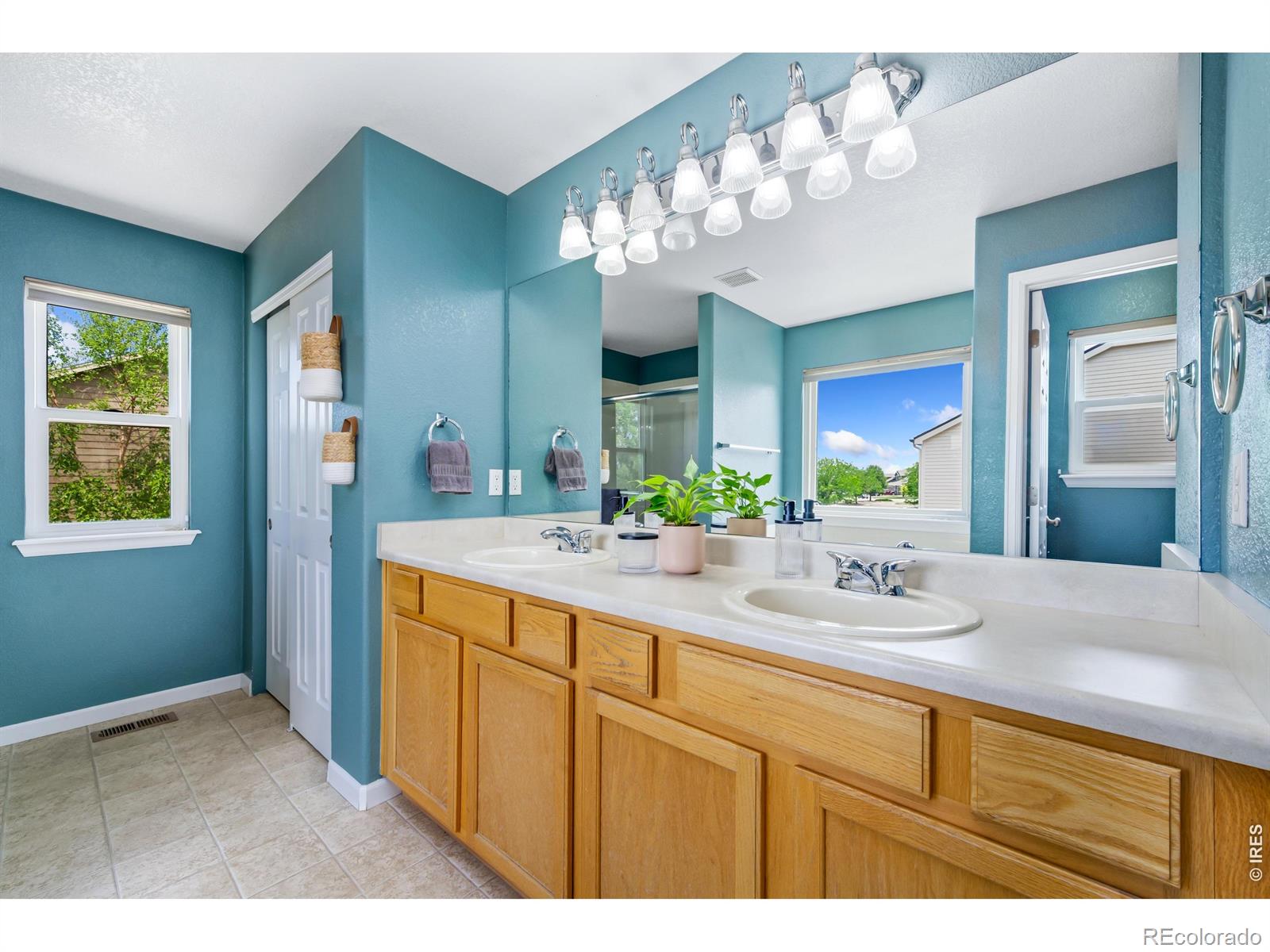 5781 Twilight Avenue Longmont CO 80504