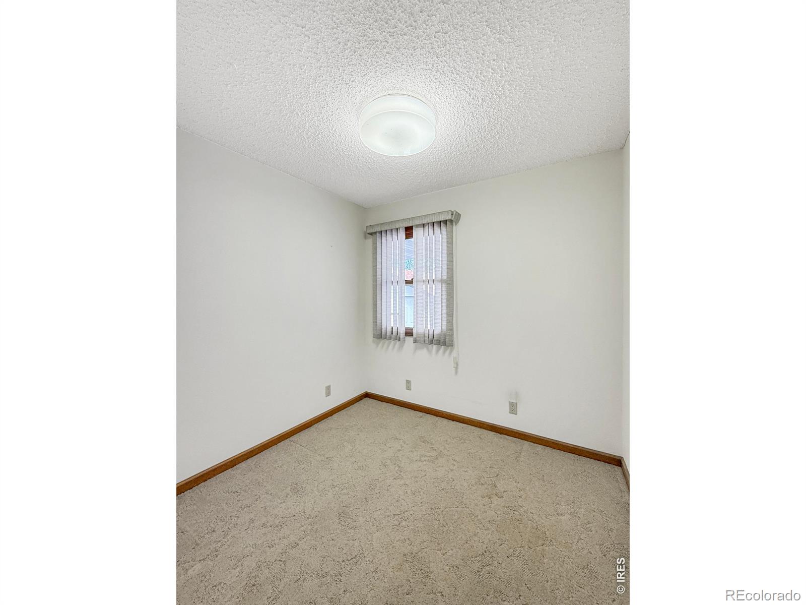 527 S Bowman Avenue Holyoke CO 80734