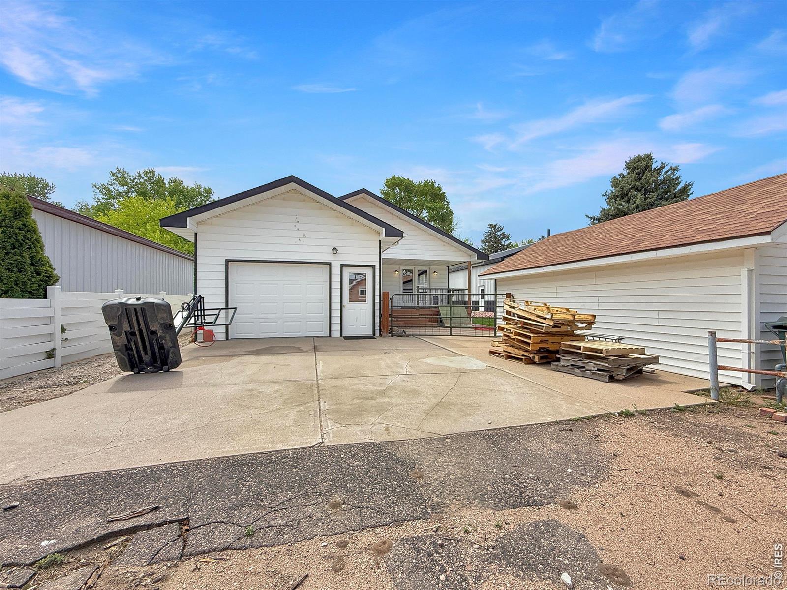527 S Bowman Avenue Holyoke CO 80734